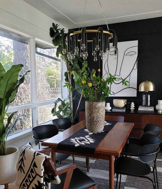 A Comprehensive Buyer's Guide to Choosing the Perfect Black Chandelier