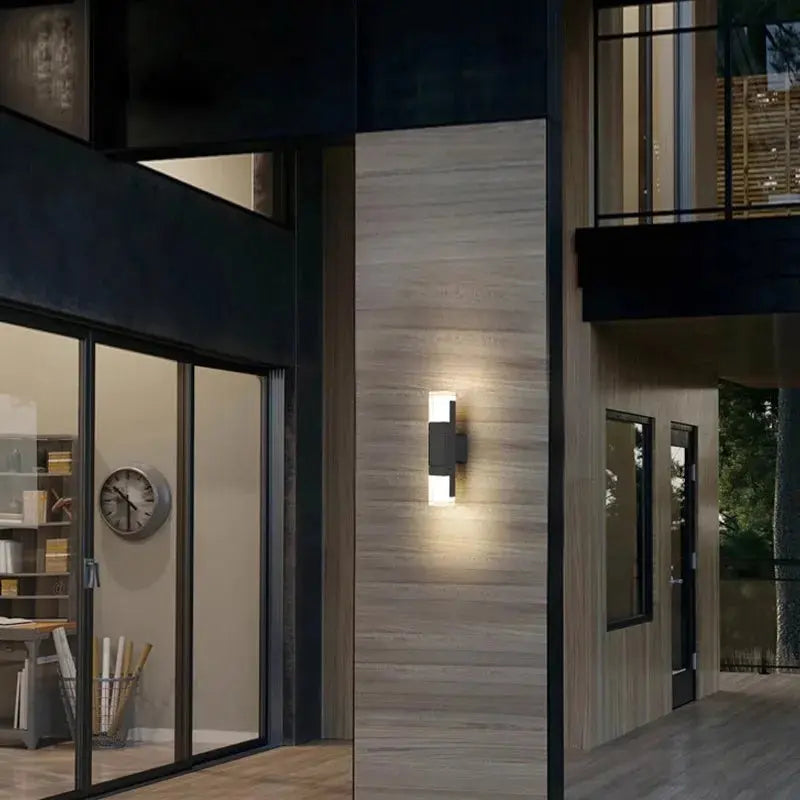 Aplique de pared exterior con sensor de movimiento